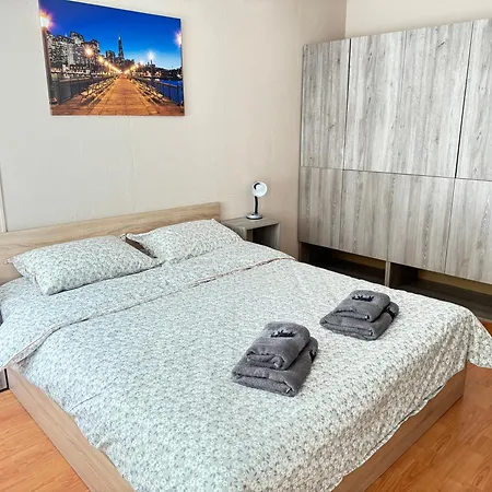 изгрев с 2 отделни спални * Burgas City